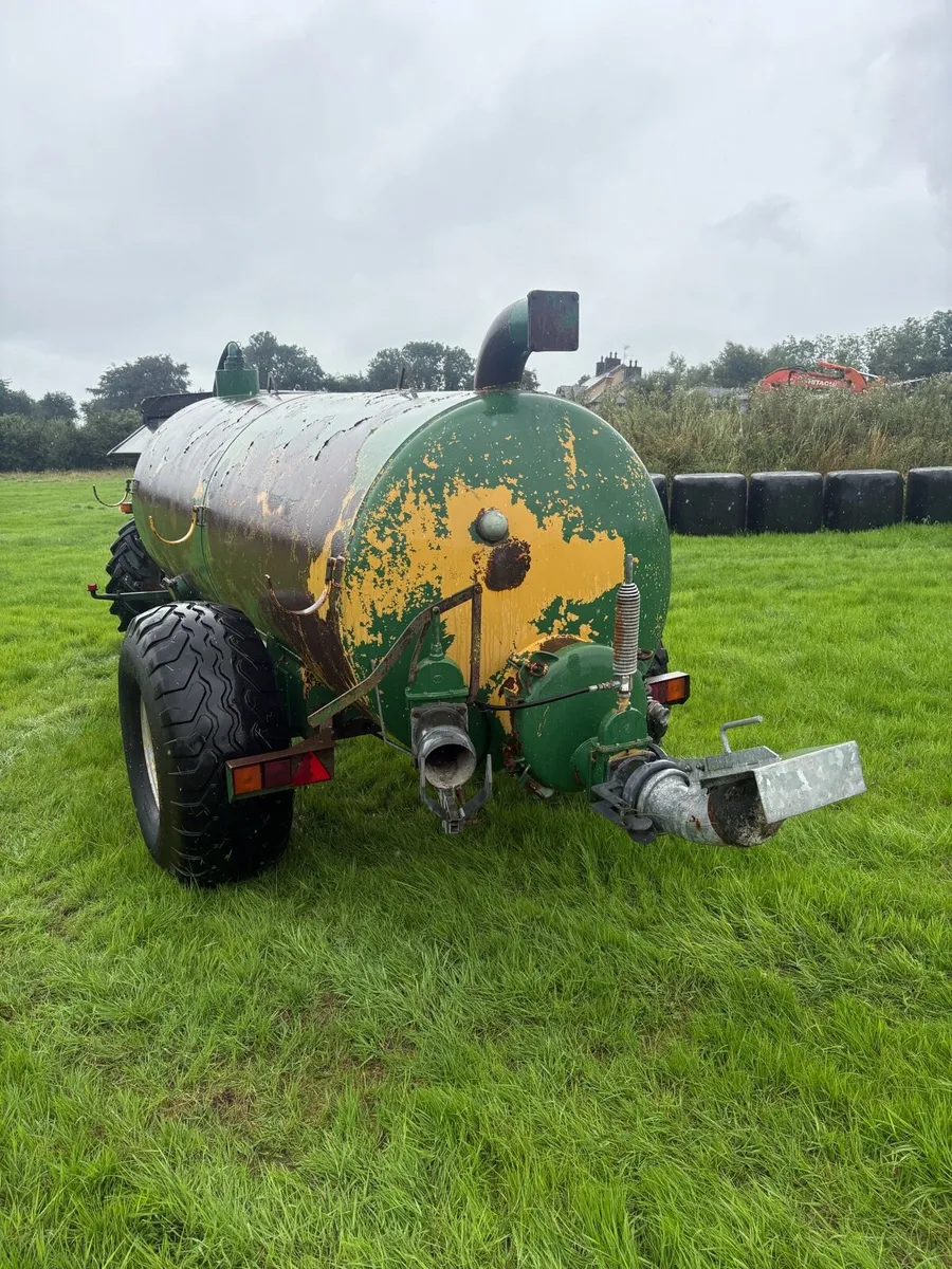 Fraser slurry tanker - Image 3