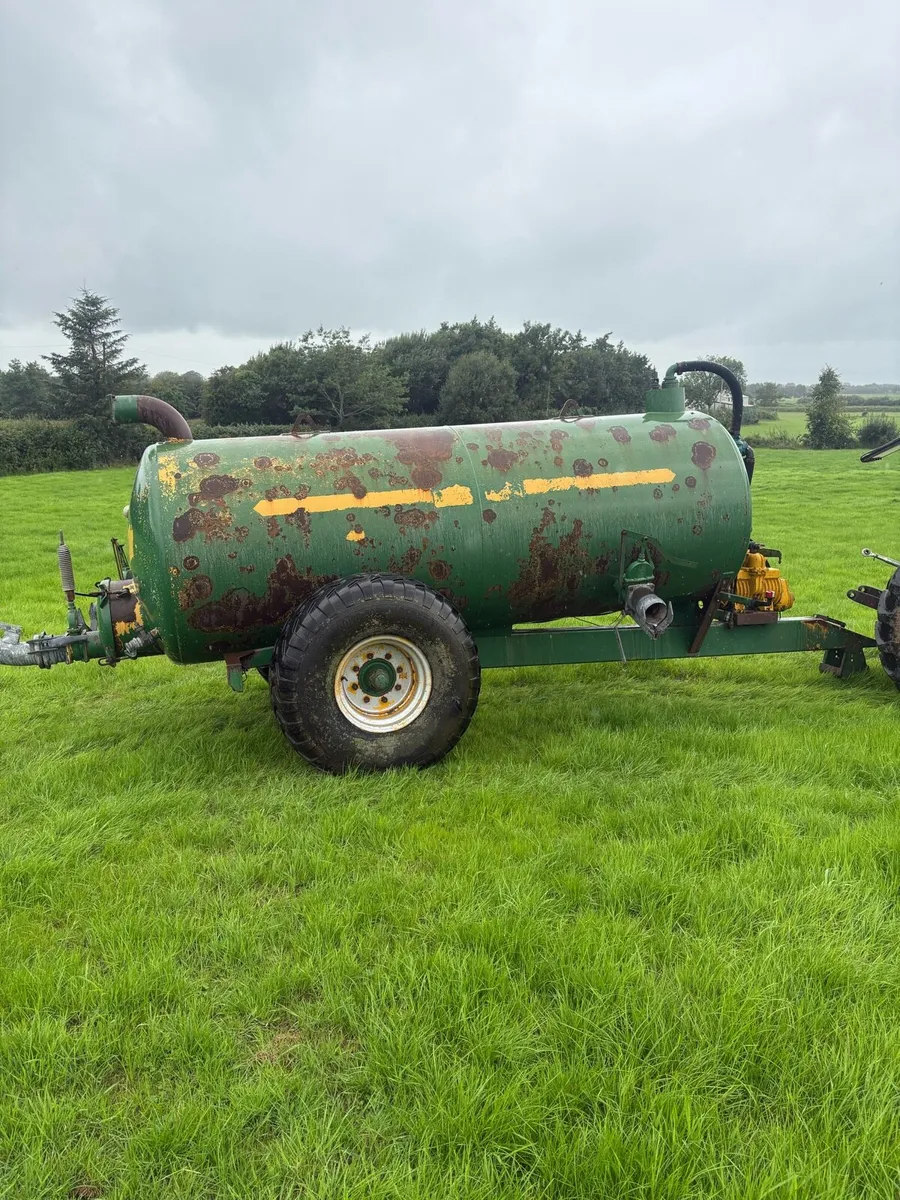 Fraser slurry tanker - Image 4