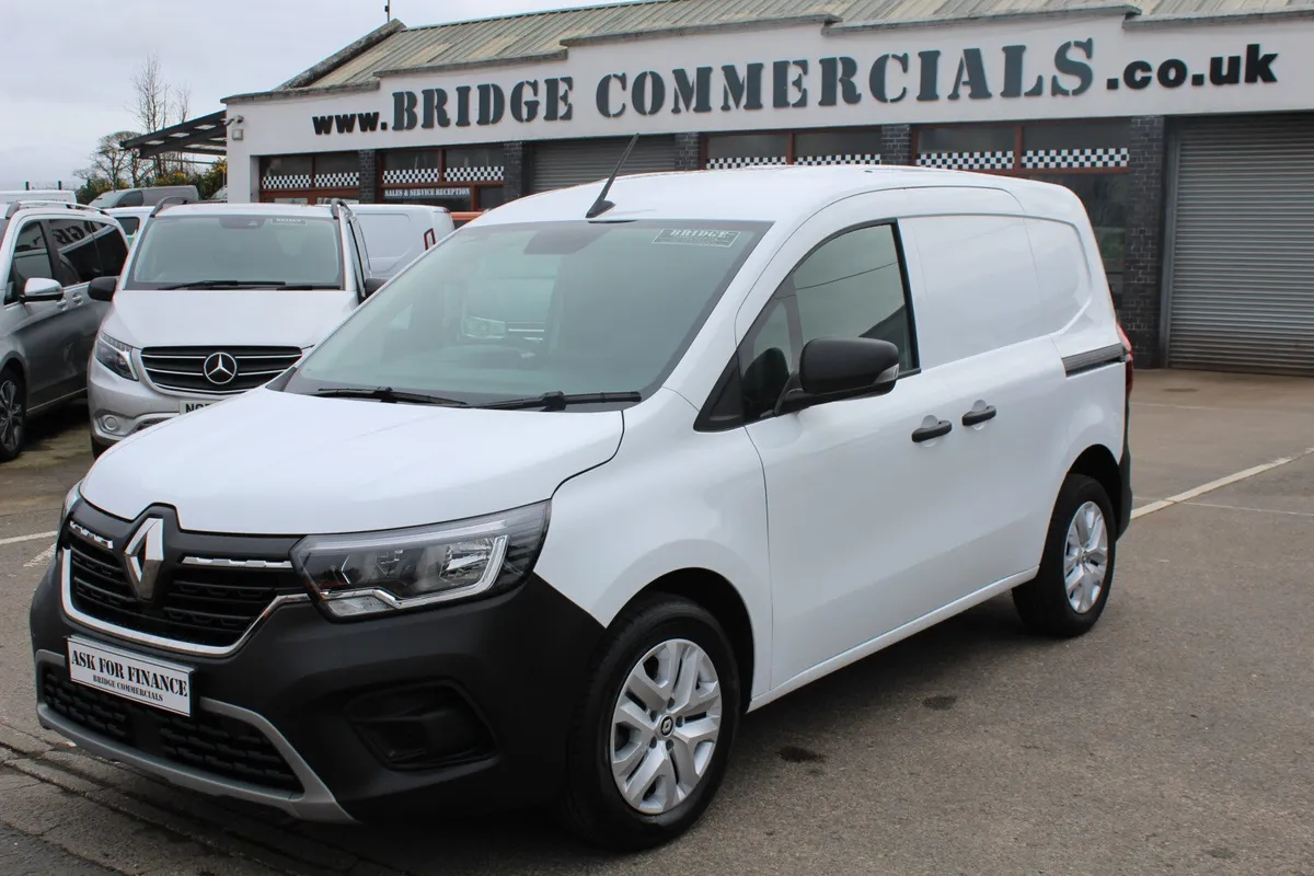 2024 Renault Kangoo ML19 Advance - Image 1