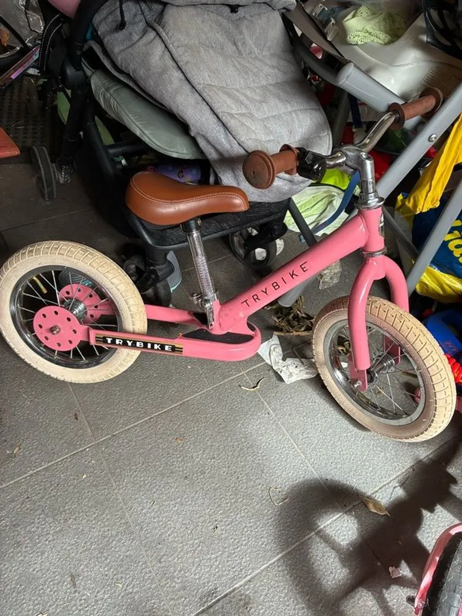 Pink tribike - Image 2