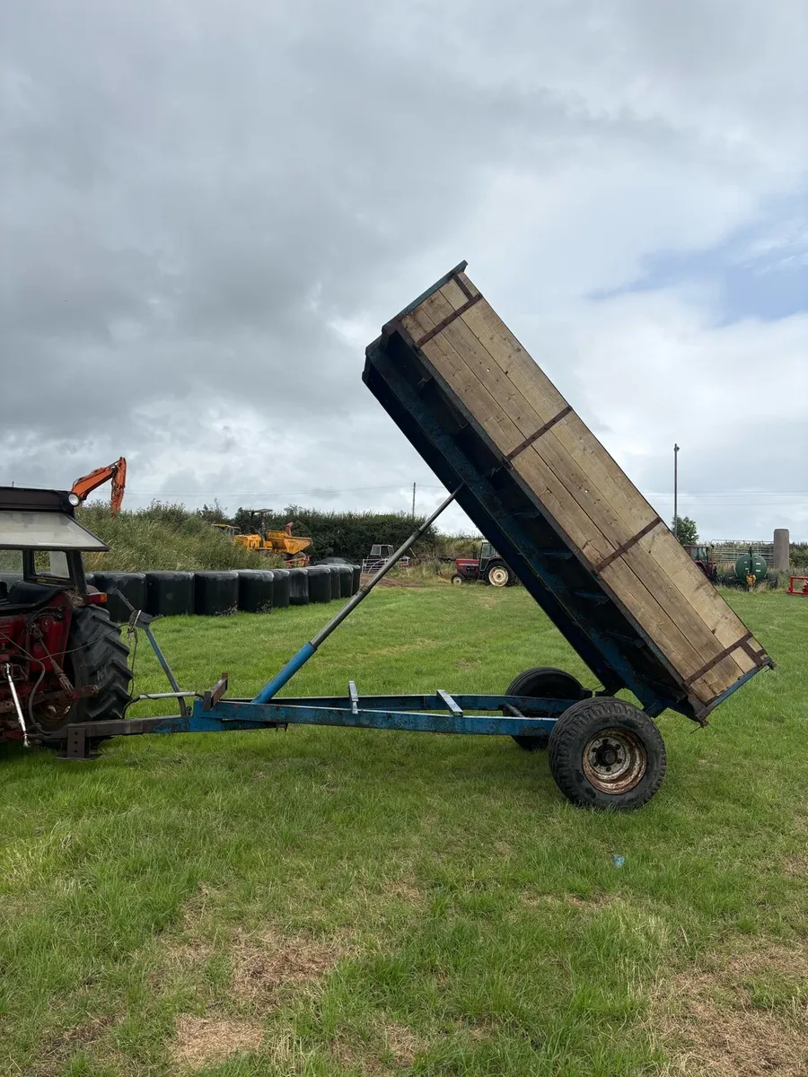Tipping trailer - Image 3