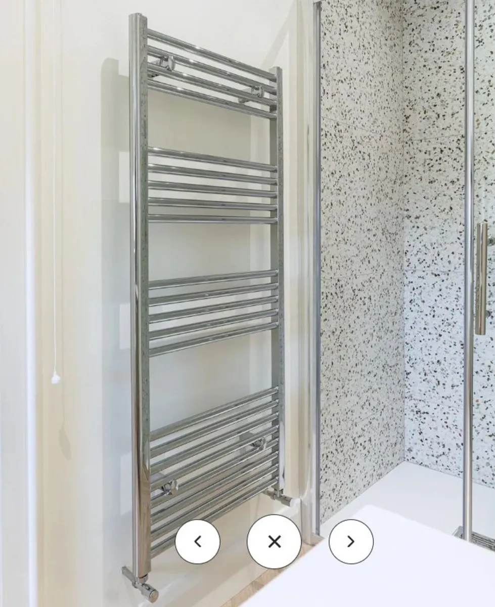 Eliseo Ricci 1200 x 500mm Straight Heated Towel - Image 2