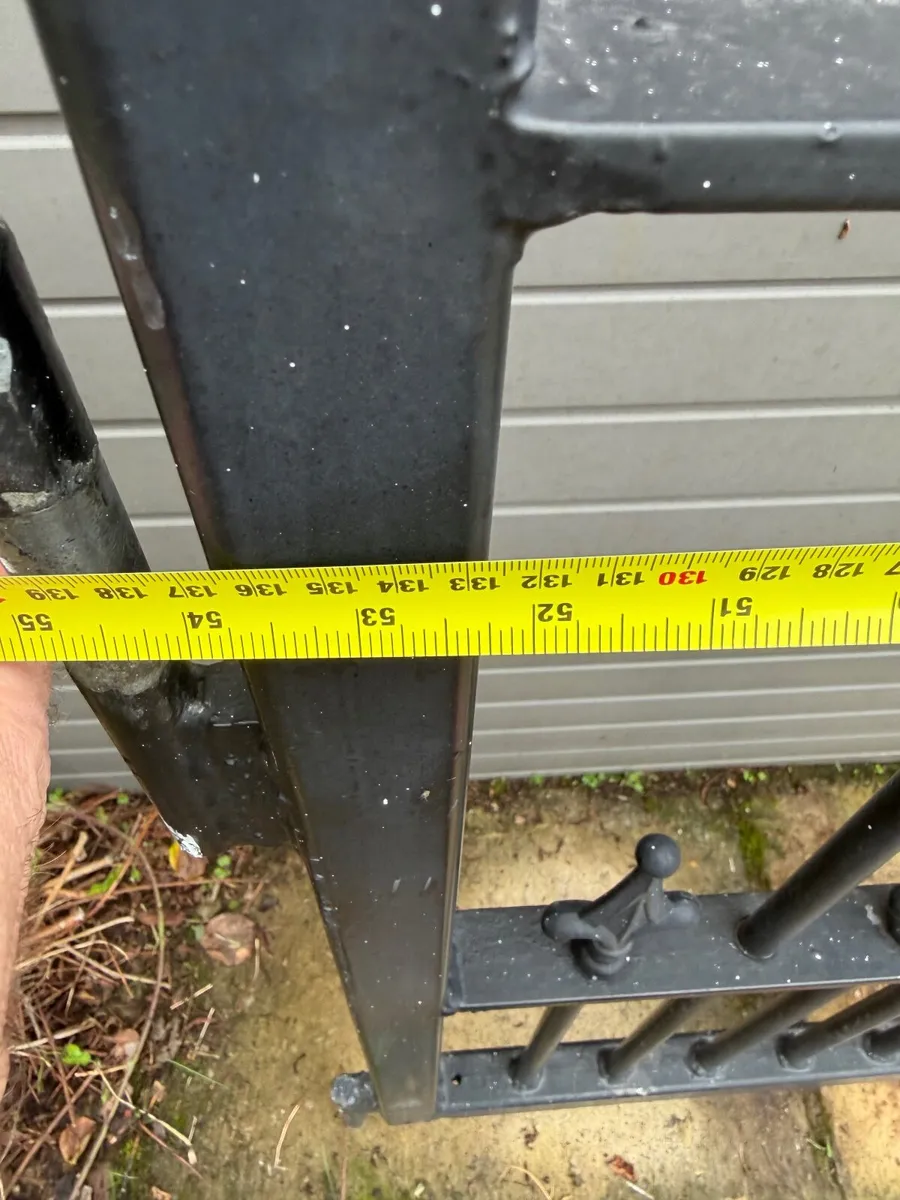 Galvanised heavy duty solid gates - Image 4
