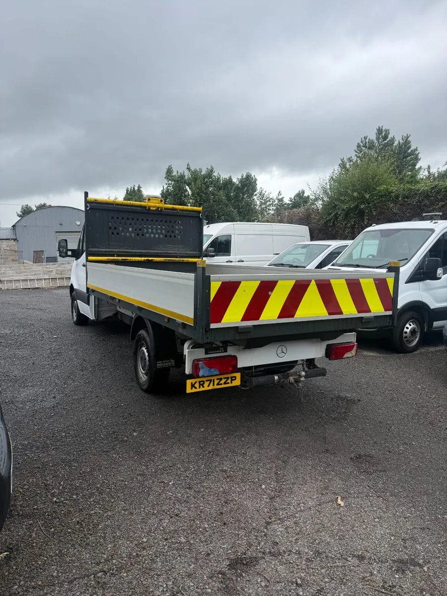 Mercedes-Benz Sprinter 315 Dropside RWD 2022 - Image 3