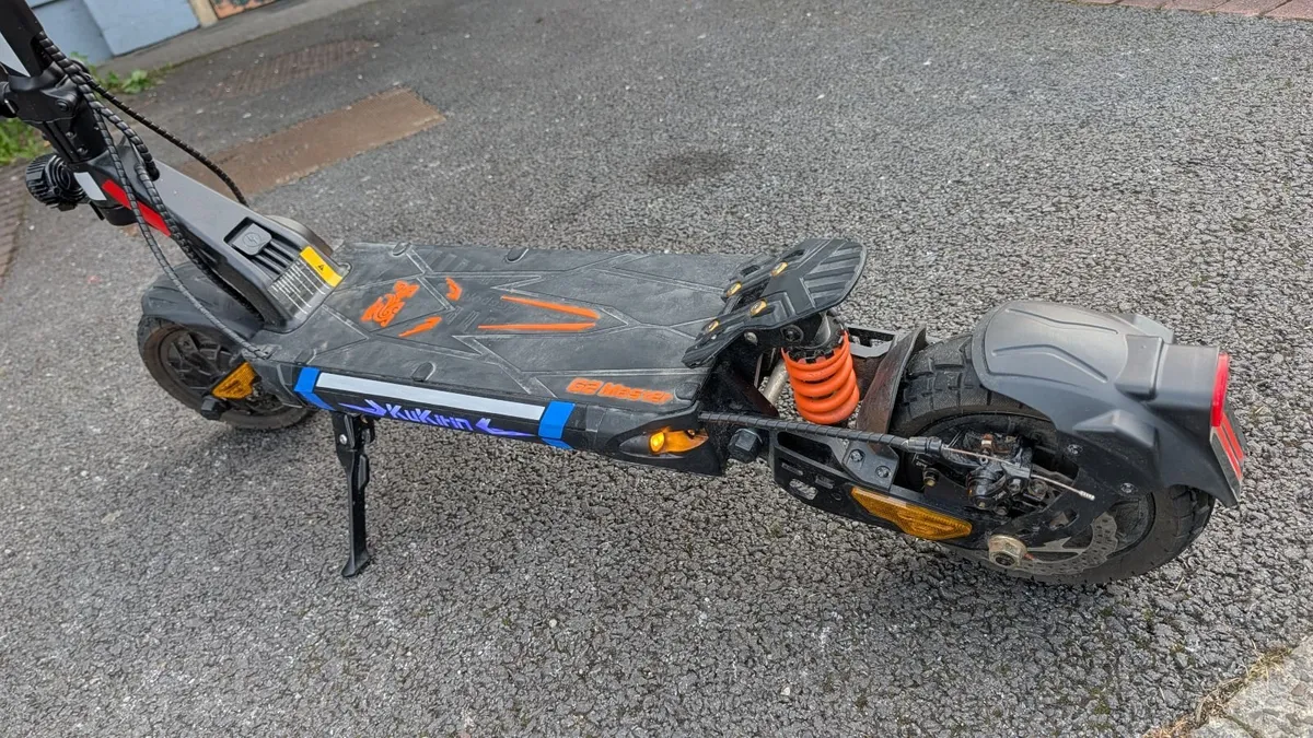 KuKirin G2 Master Scooter Private property useonly - Image 4