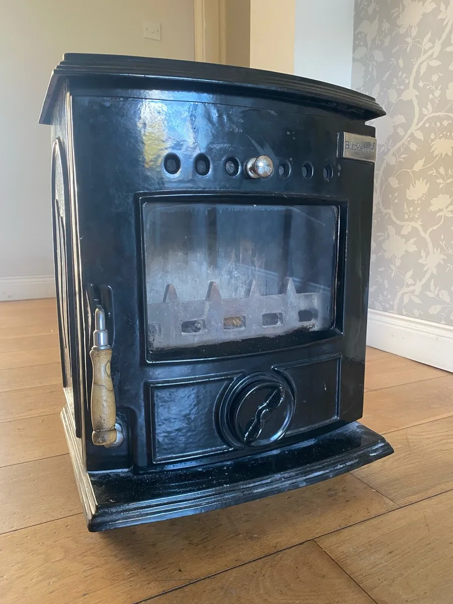 Stove - Image 1