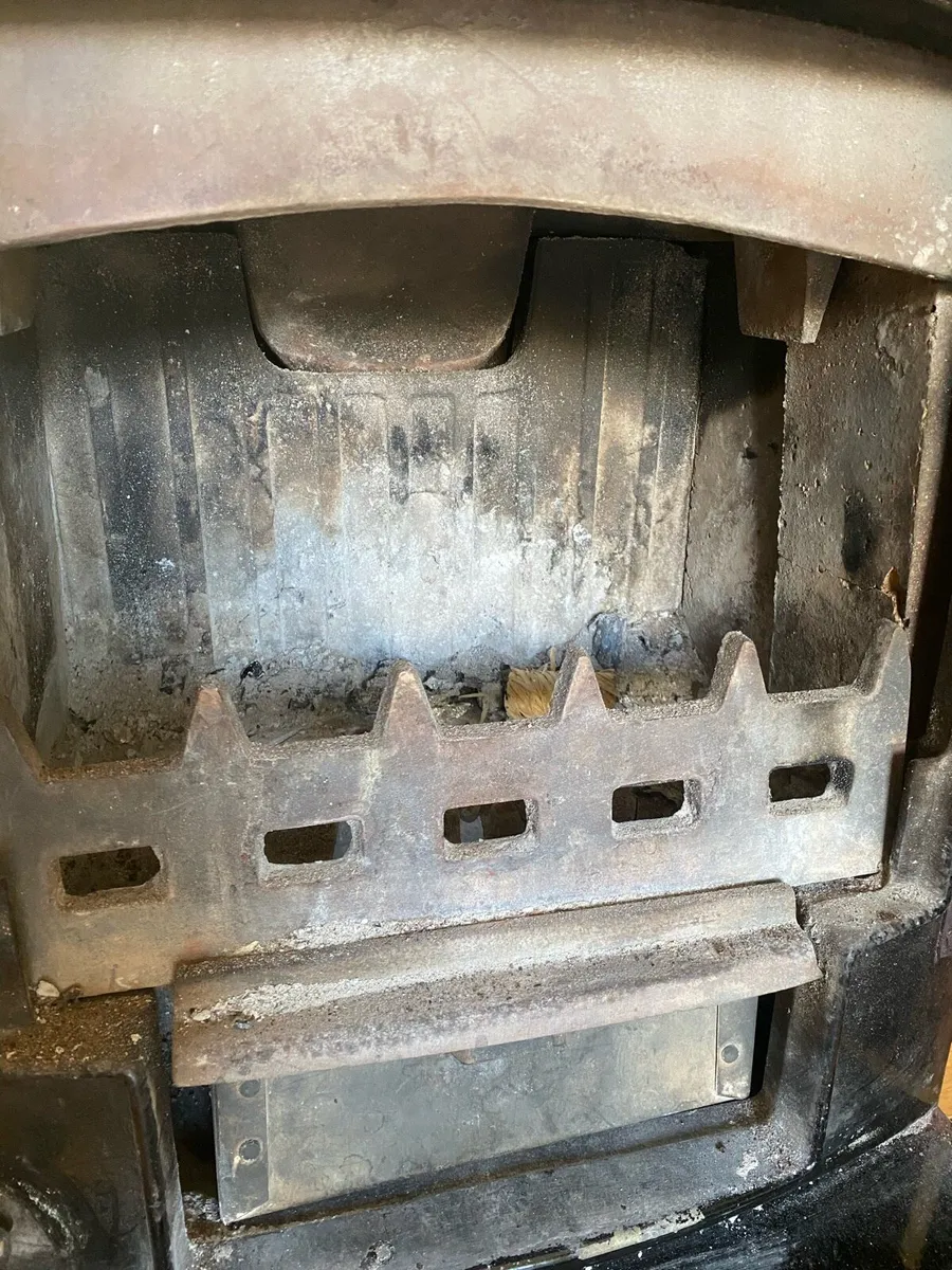Stove - Image 2