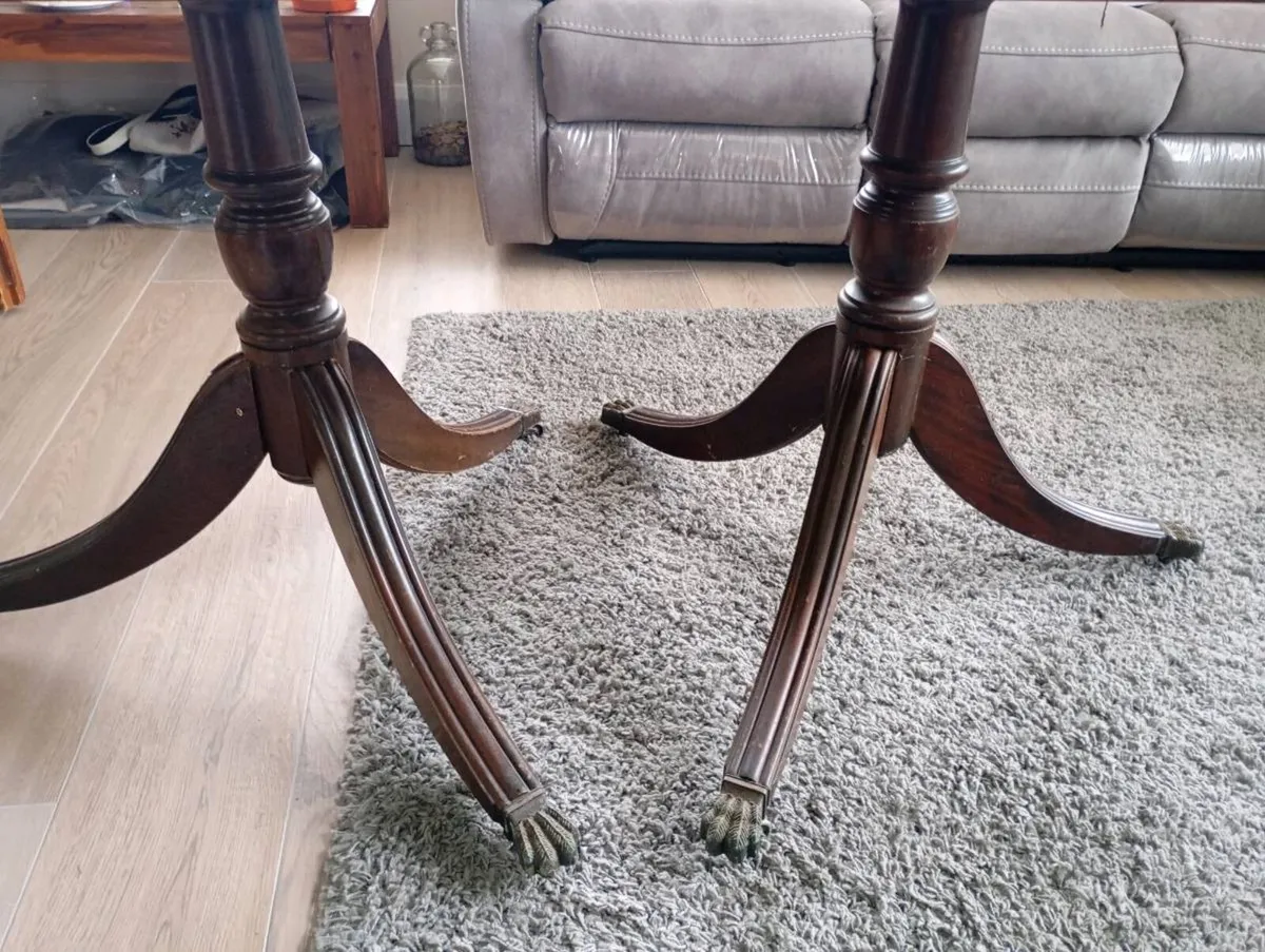 Dining table and 4 chairs - Image 2