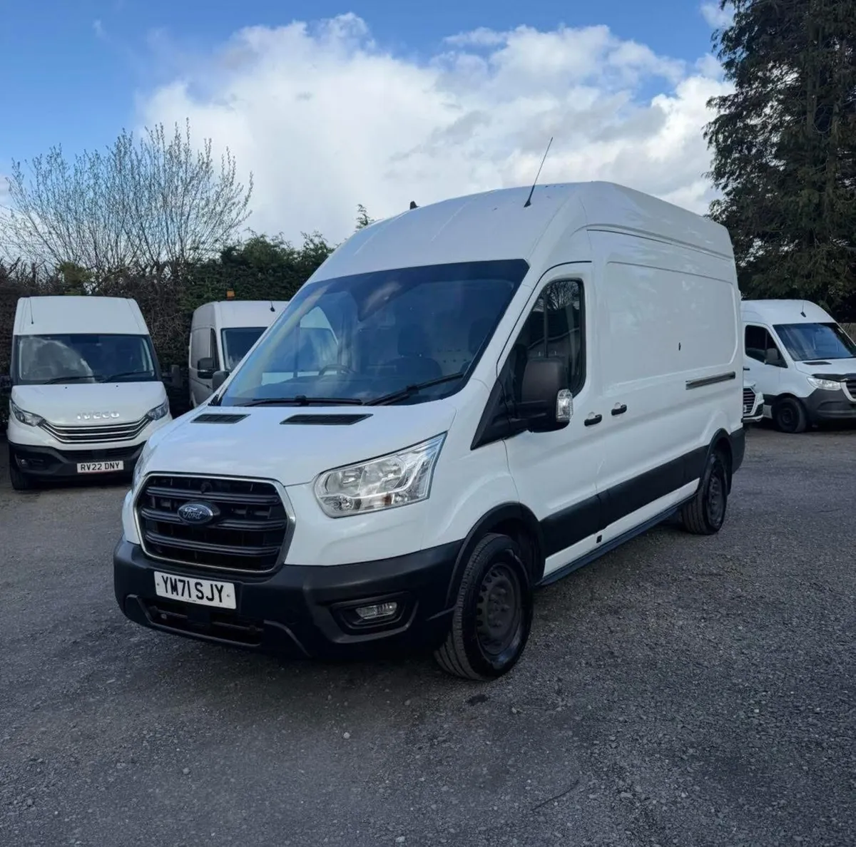 Ford Transit Ecoblue Workshop Van 2022 - Image 2