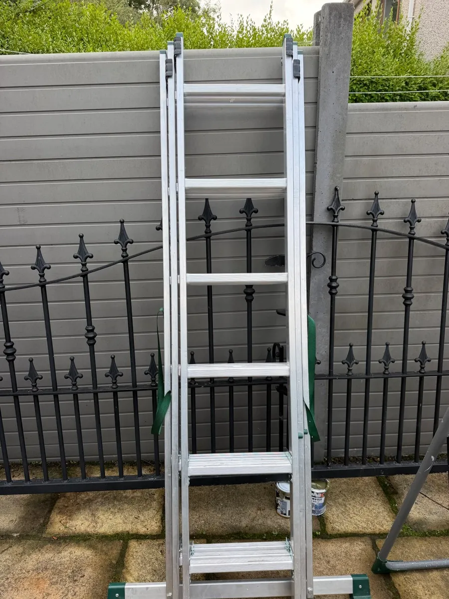 3 Ladders - Image 4