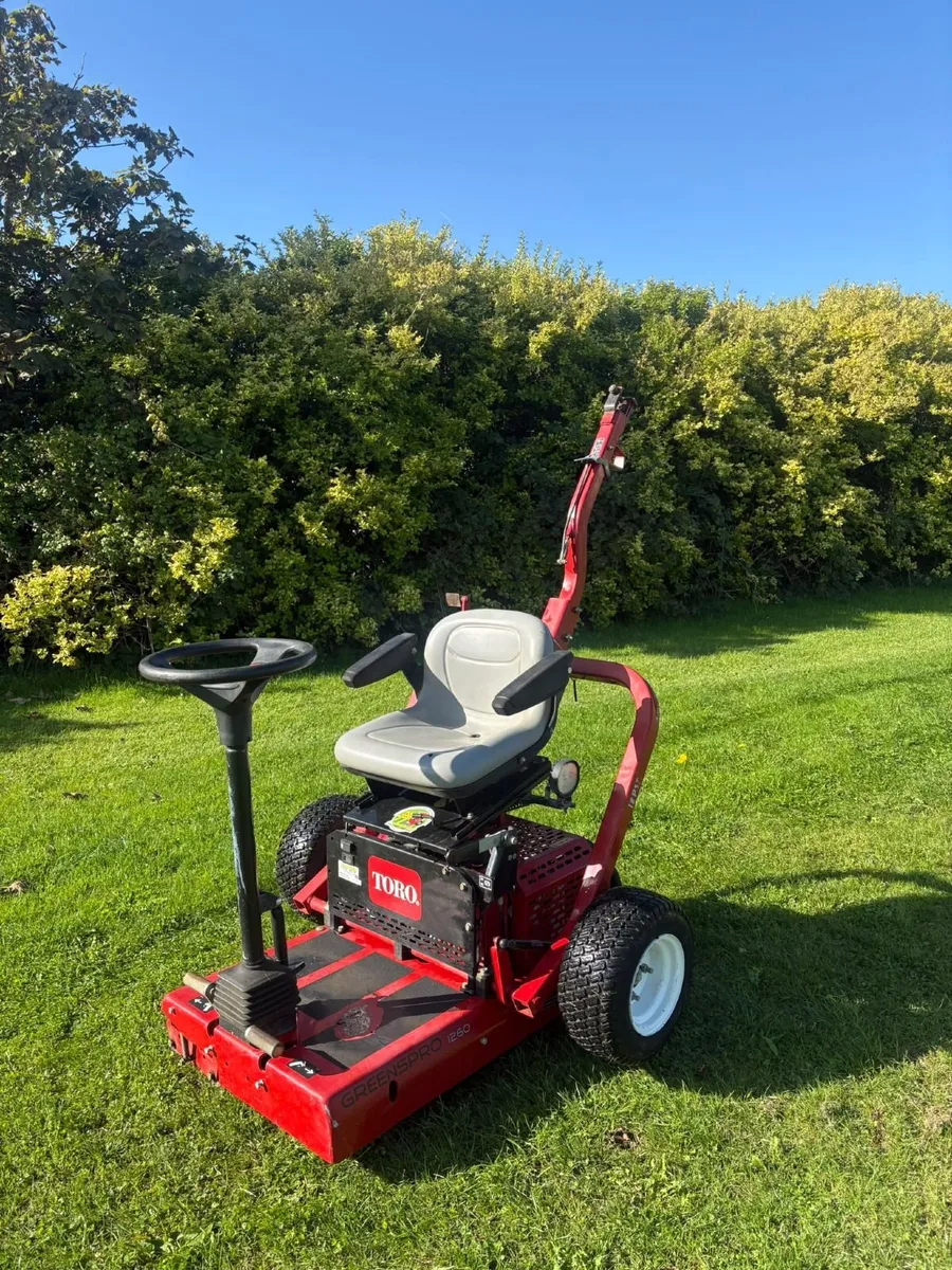 Toro 1260 Greens roller - Image 1