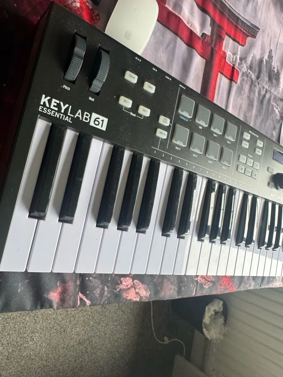 Arturia KeyLab Essential 61 MIDI Keyboard - Image 1