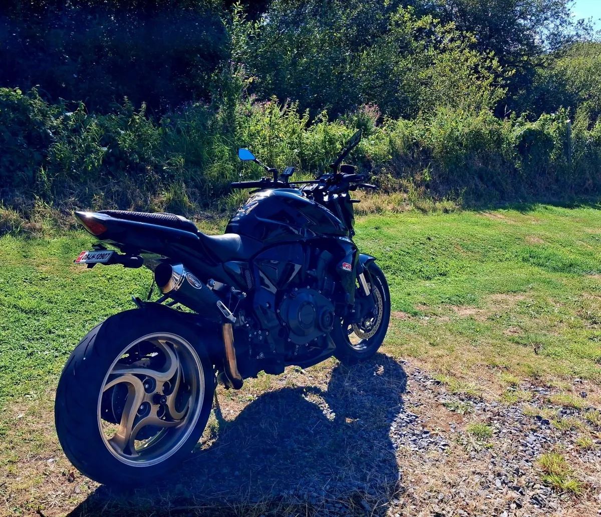 Honda CB 1000R - Image 2