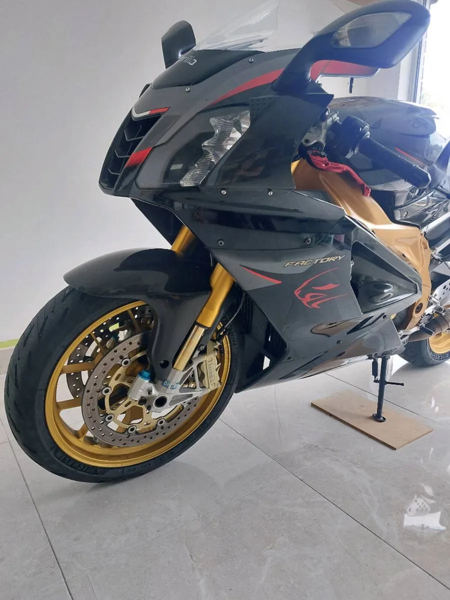 Aprilia rsv1000r factory - Image 2