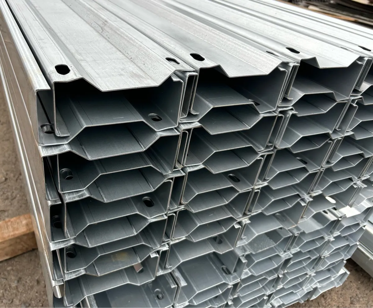 Galvanised 20foot purlins sale 50 for €2250 - Image 1
