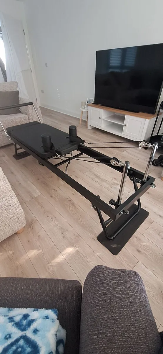 Reformer Pilates Machine - Image 2