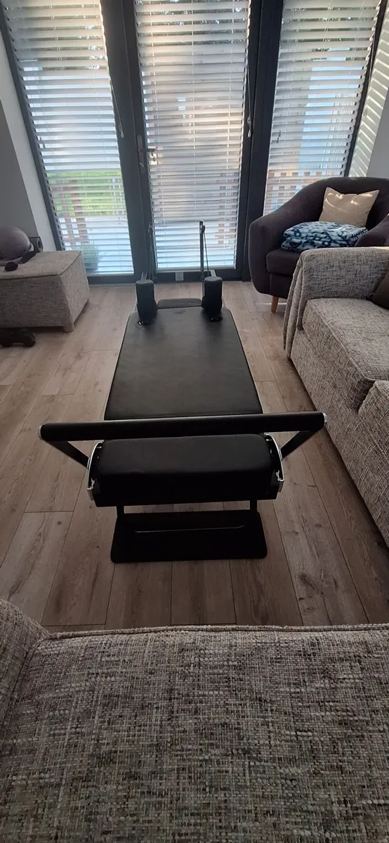 Reformer Pilates Machine - Image 3