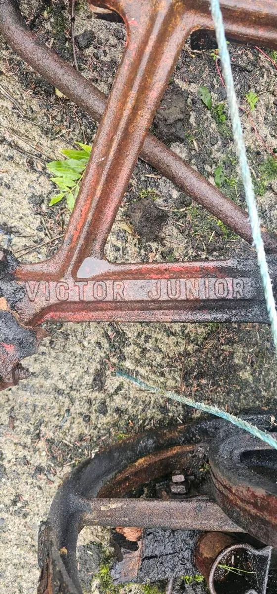 Vintage fingerboard mower - Image 4