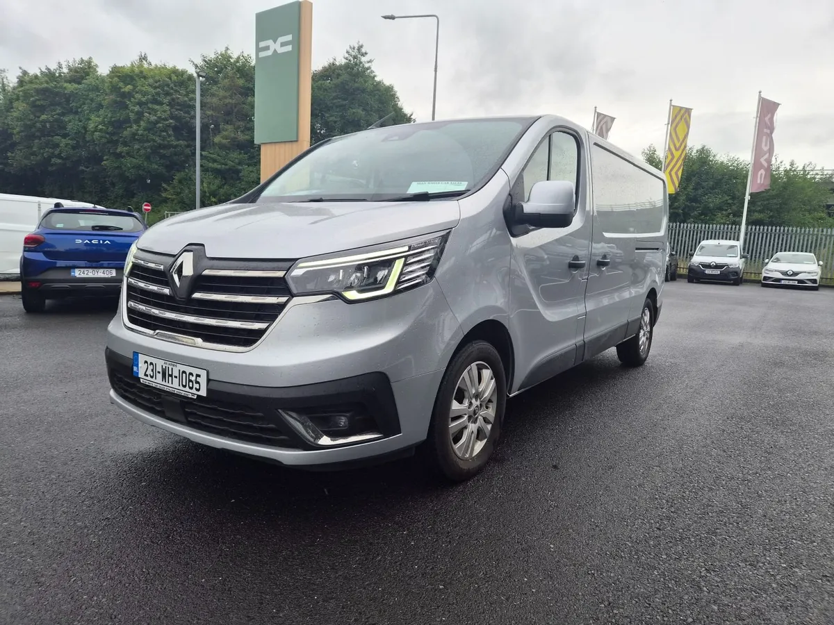 Renault Trafic 2023 - Image 1