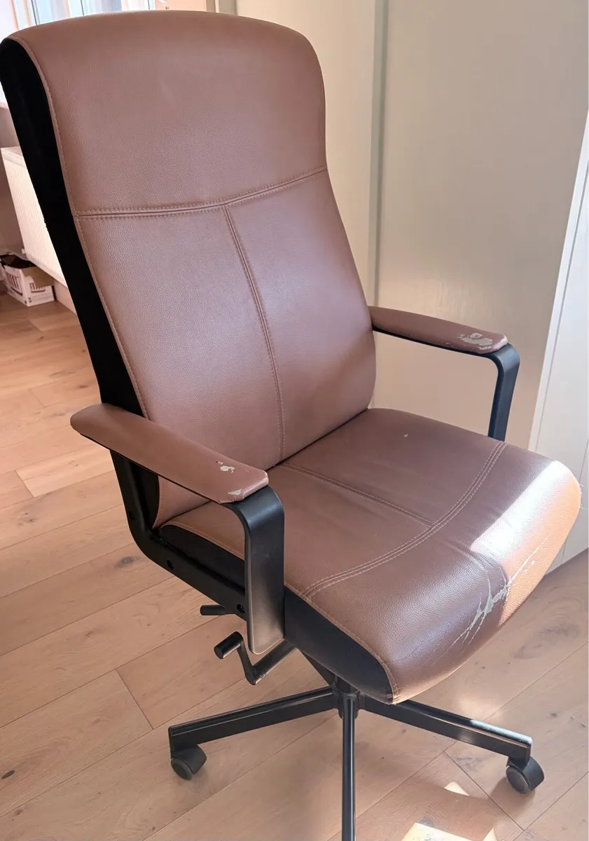 Office chair - Image 2