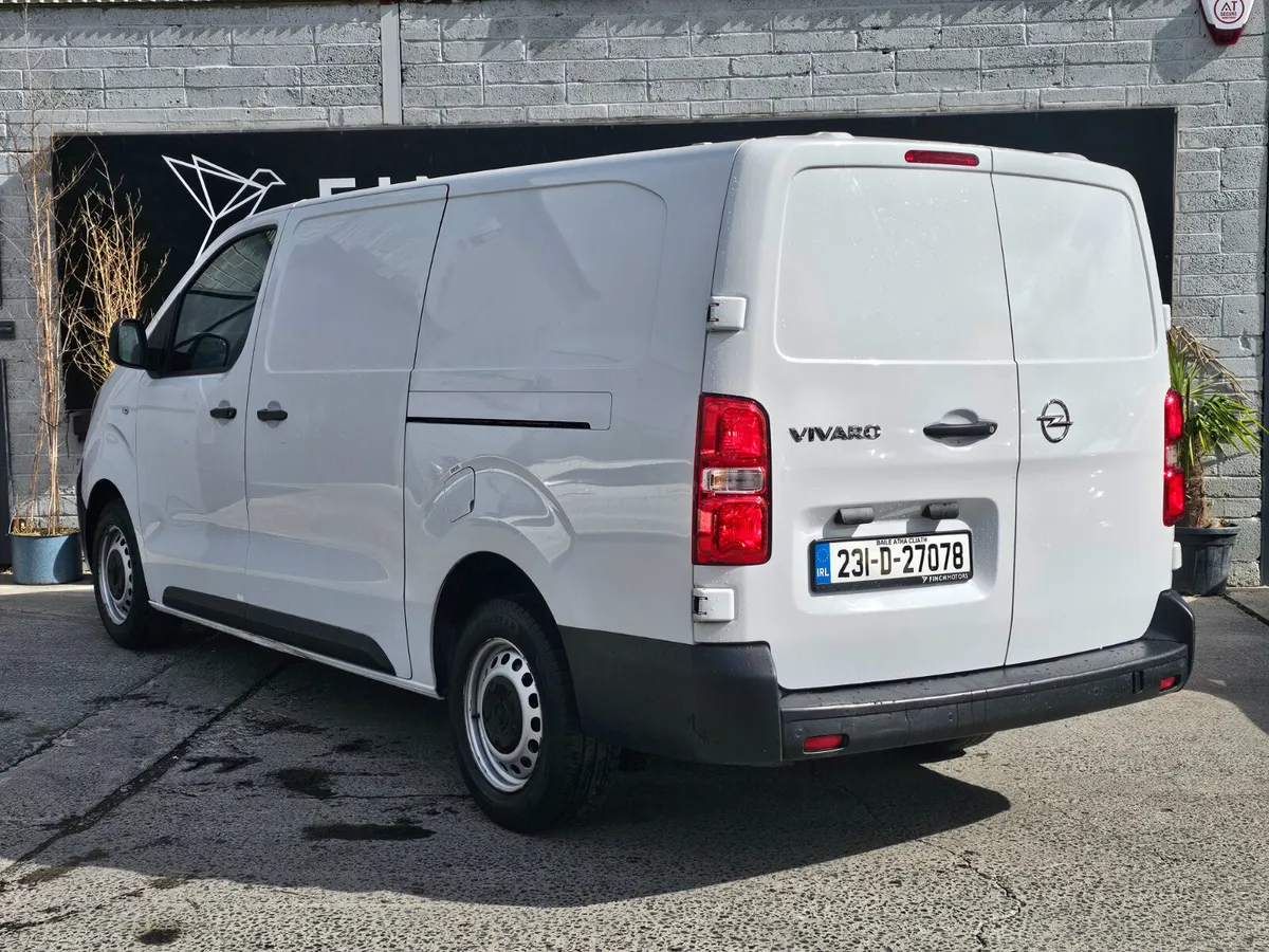 OPEL VIVARO LWB // TWIN SLIDING DOORS - Image 4