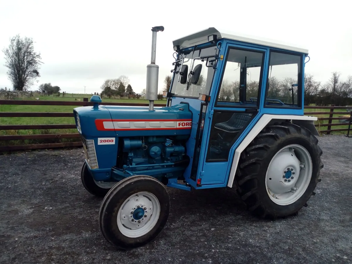 New Cab ford  2000€ - Image 2