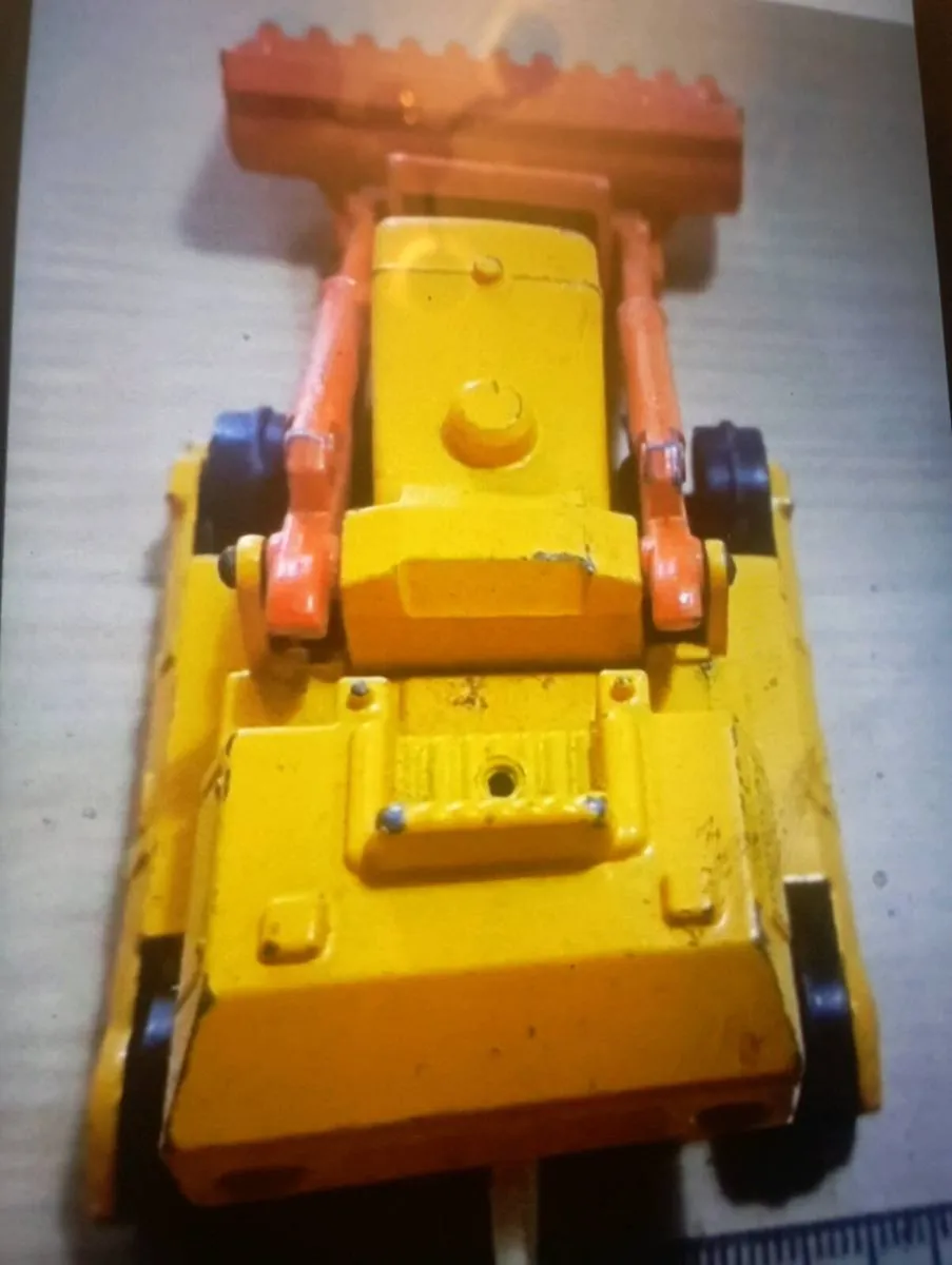 1979 MATCHBOX KINGSIZE K42/2 CAT + 1970 KB CAT - Image 4