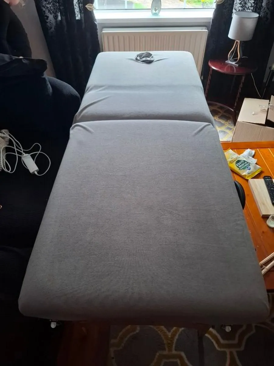 Massage Bed - Image 1