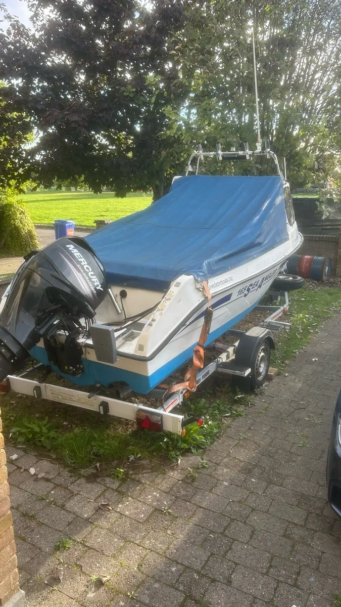 Fishing boat - Image 2