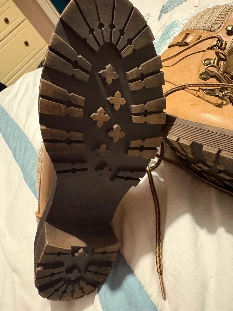 Ladies boots - Image 3
