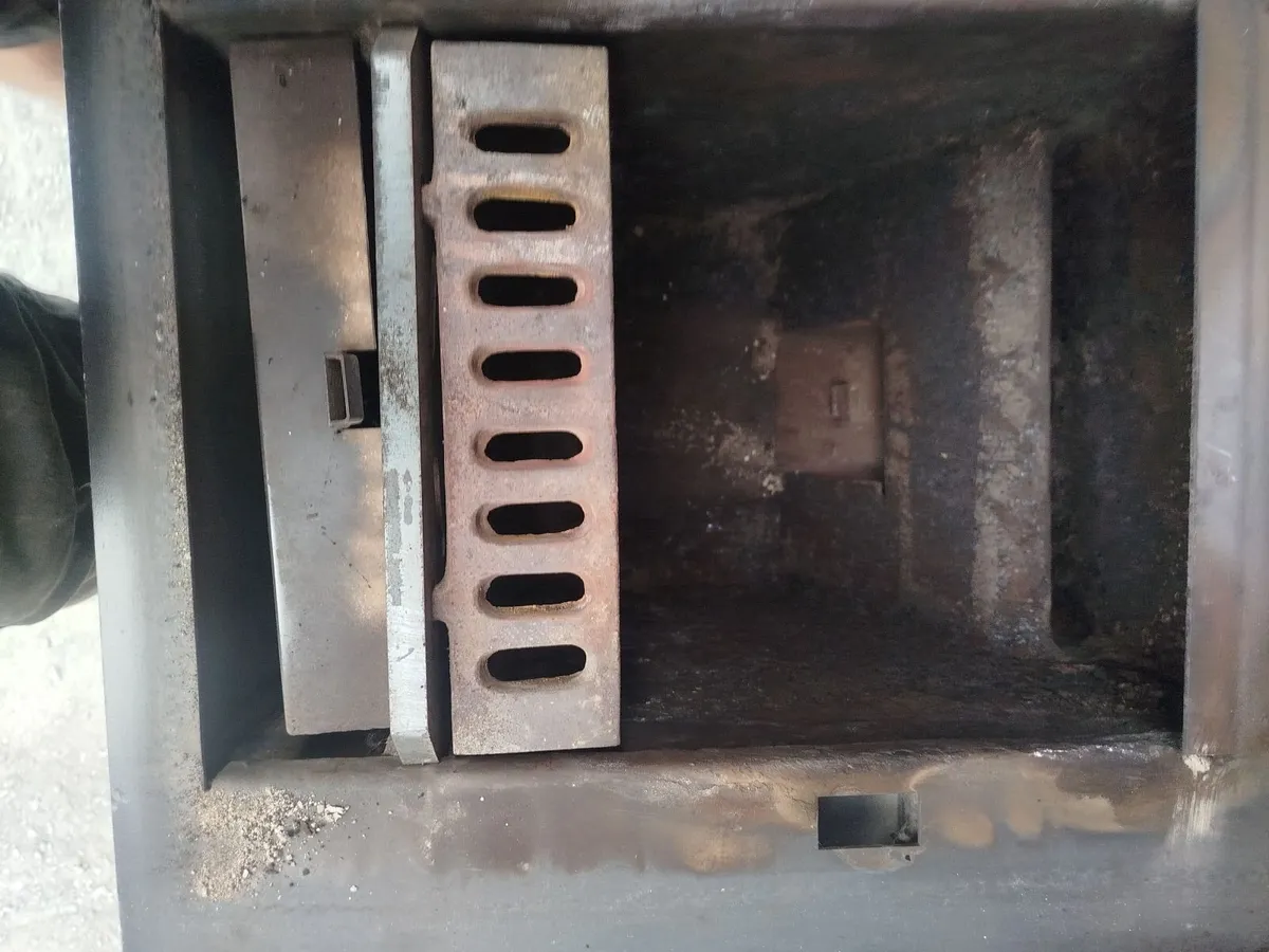 inset  stove,  recently  upgraded,  boiler - Image 2