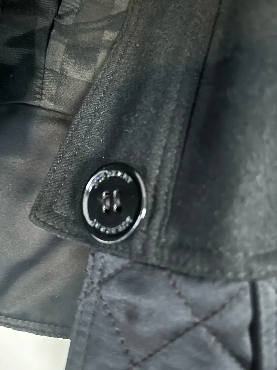 Burberry jacket - Image 4