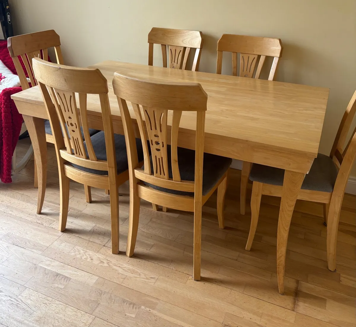 Table and 6 Chairs - Image 1