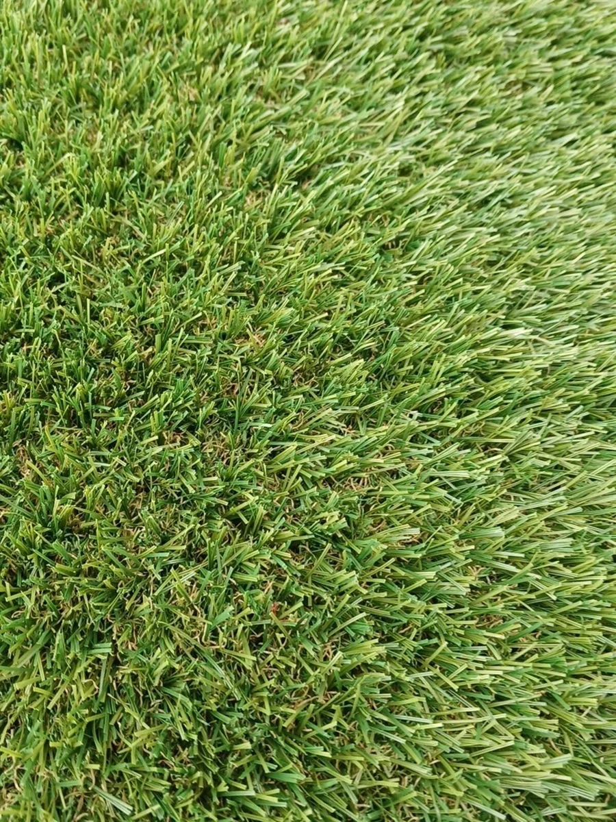 45mm Artificial Grass – €14 per m² / €11.80 per - Image 2