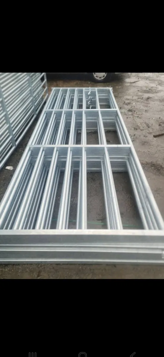 Building - Image 3