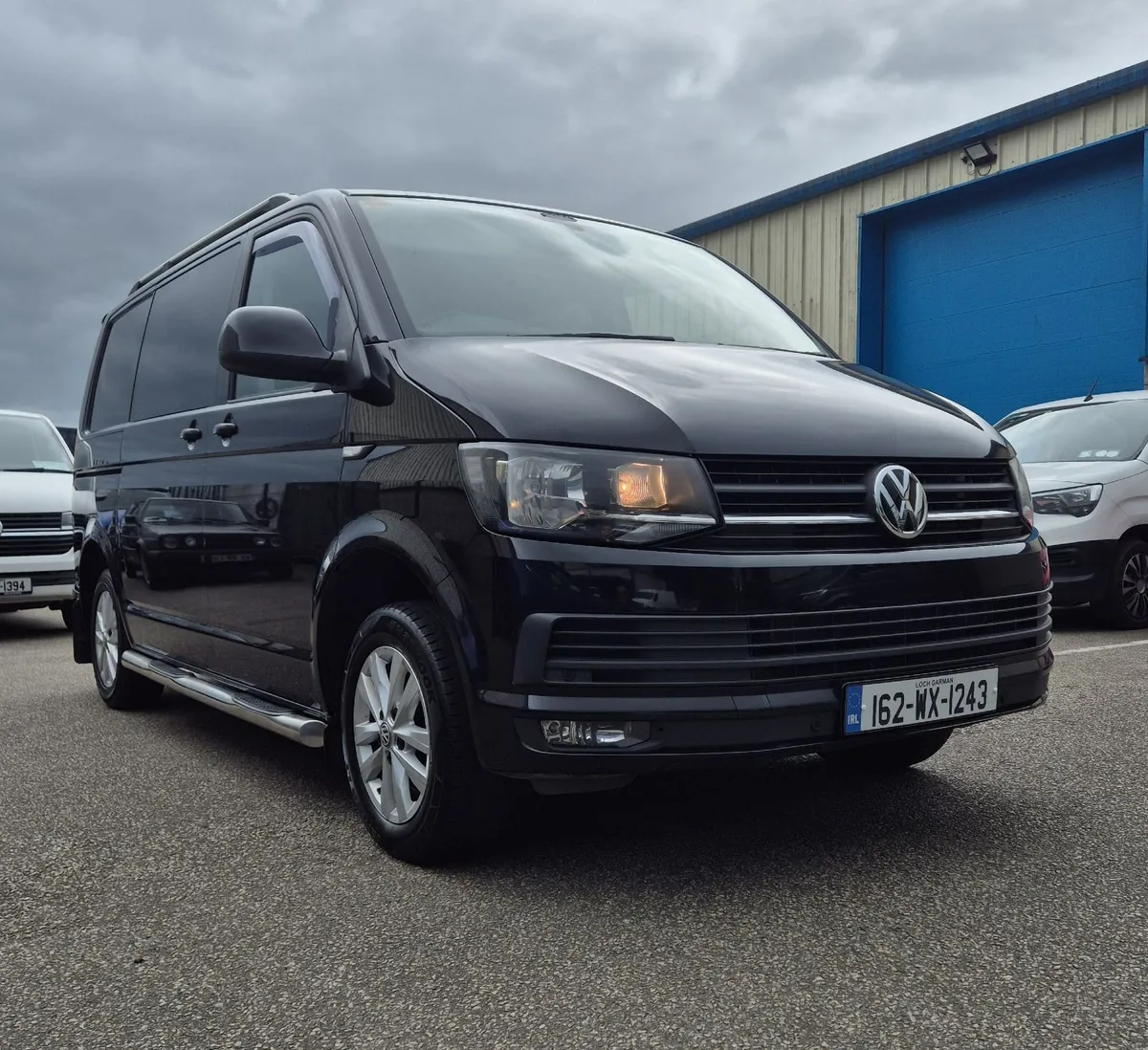 Volkswagen Transporter Automatic Crew Cab - Image 1