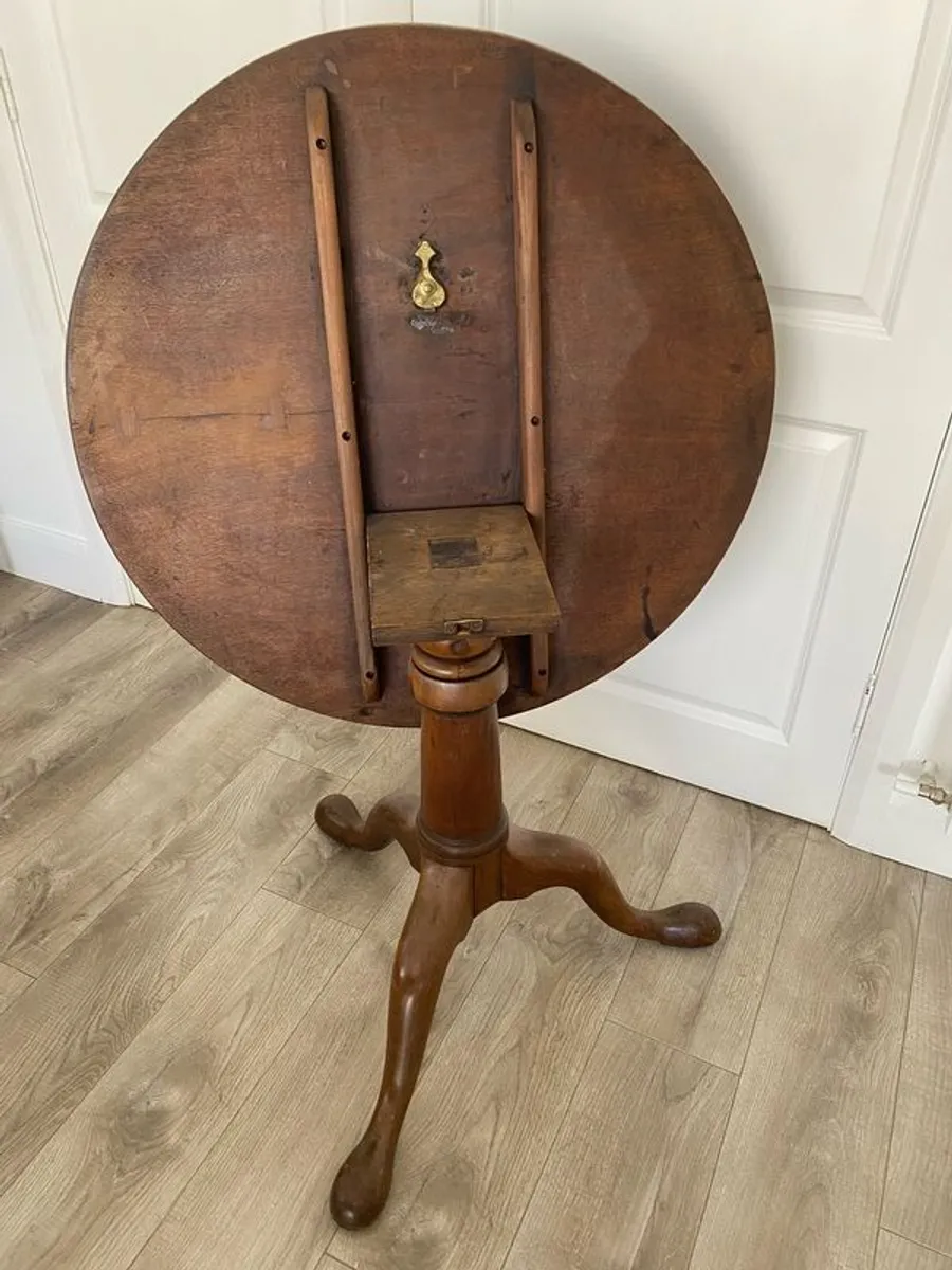 Georgian Supper Table - Image 1
