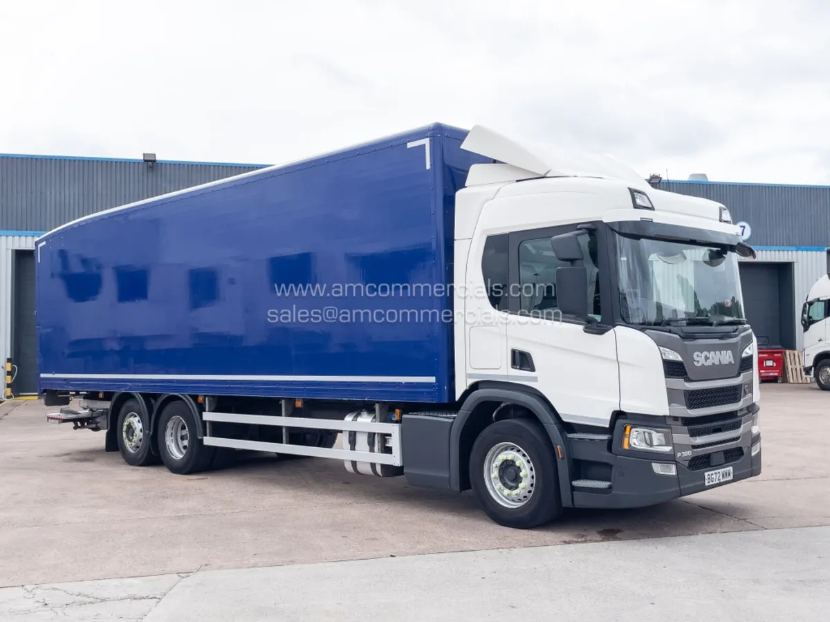2022 SCANIA P320 BOX TRUCK - Image 1