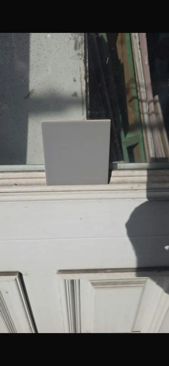 10 Boxes of Square Grey Gloss Wall Tiles - Image 1