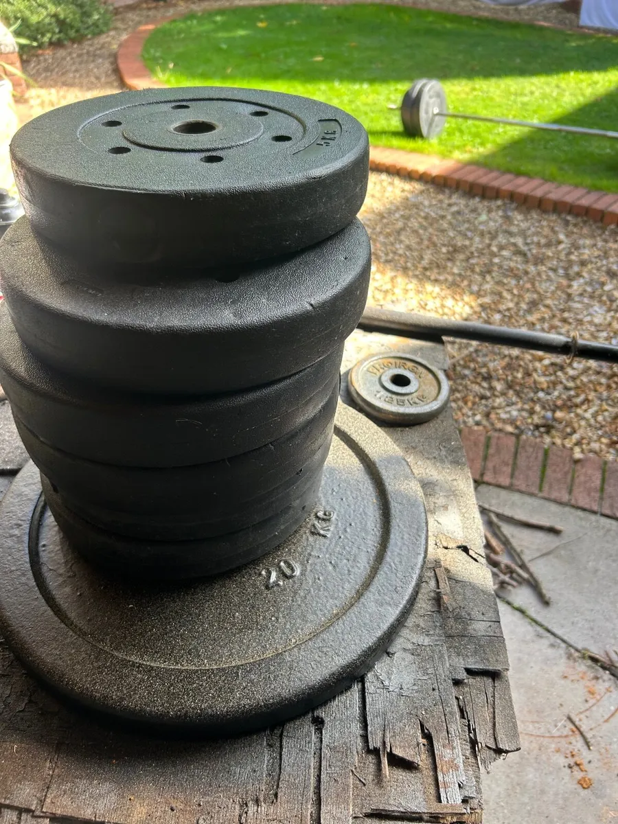 Complete Home Gym Setup – 177kg Weights + Bench & - Image 3