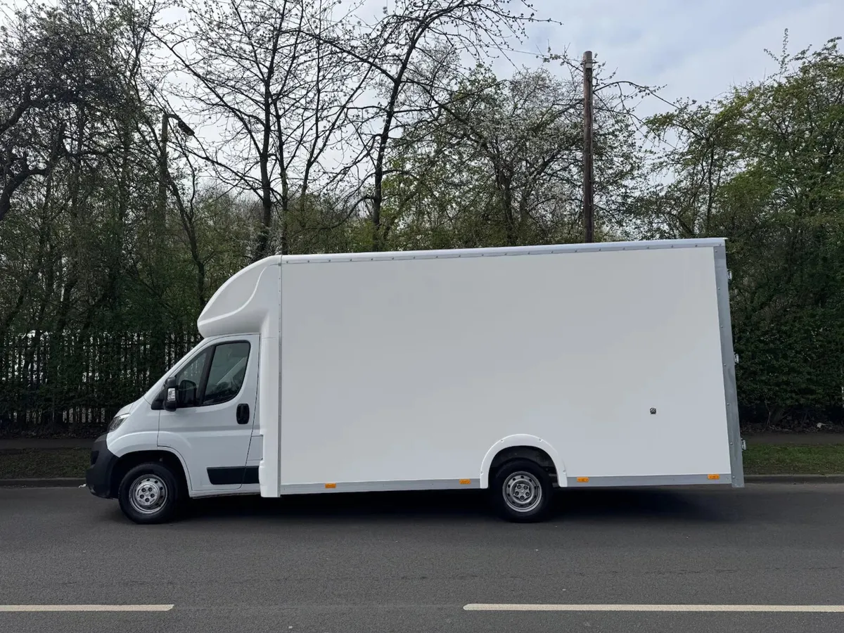 2023 Vauxhall Movano Luton Low Loader Van - Image 4