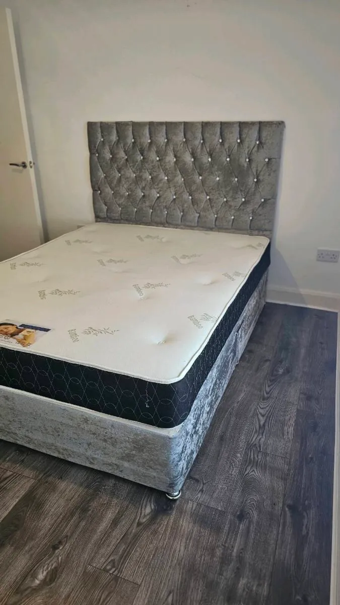 Kingsize bed - Image 3