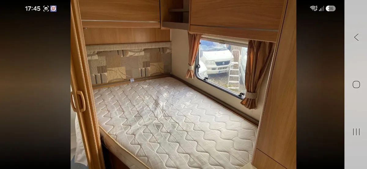 Motorhome 2010 - Image 4