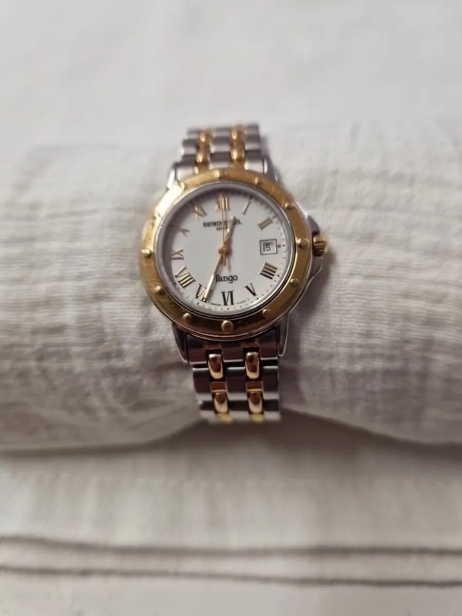Ladies Raymond Weill watch - Image 1