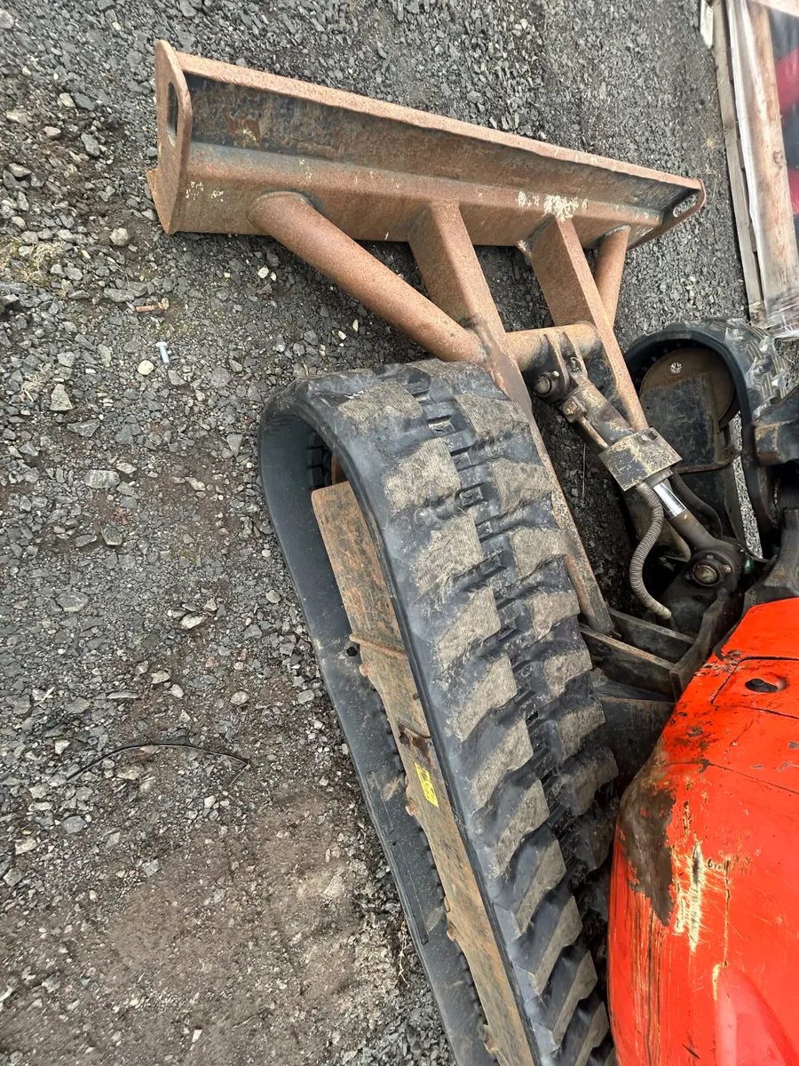 2016 Kubota KX042-4 Digger - Image 2