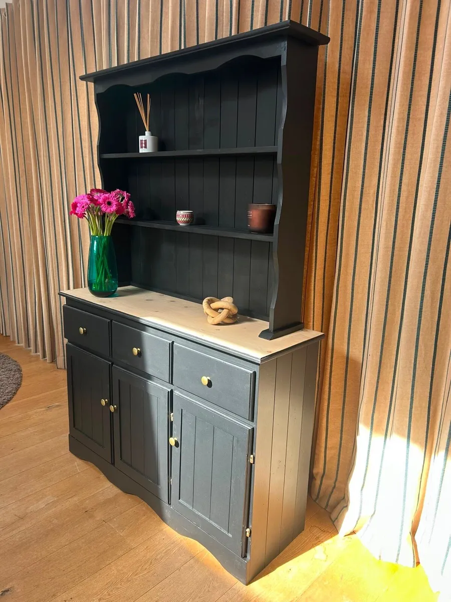 Compact kitchen dresser - Image 3