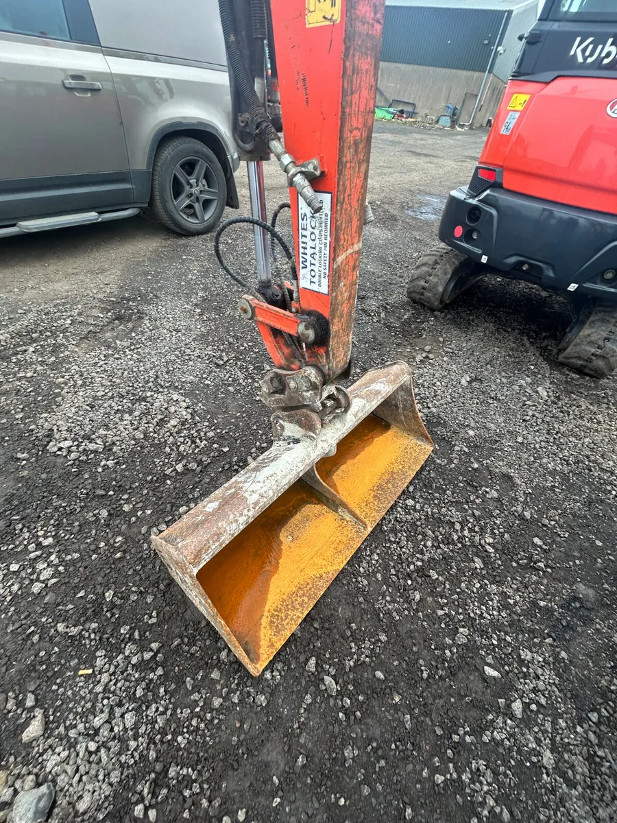 2019 Kubota U27-4 Digger - Image 3