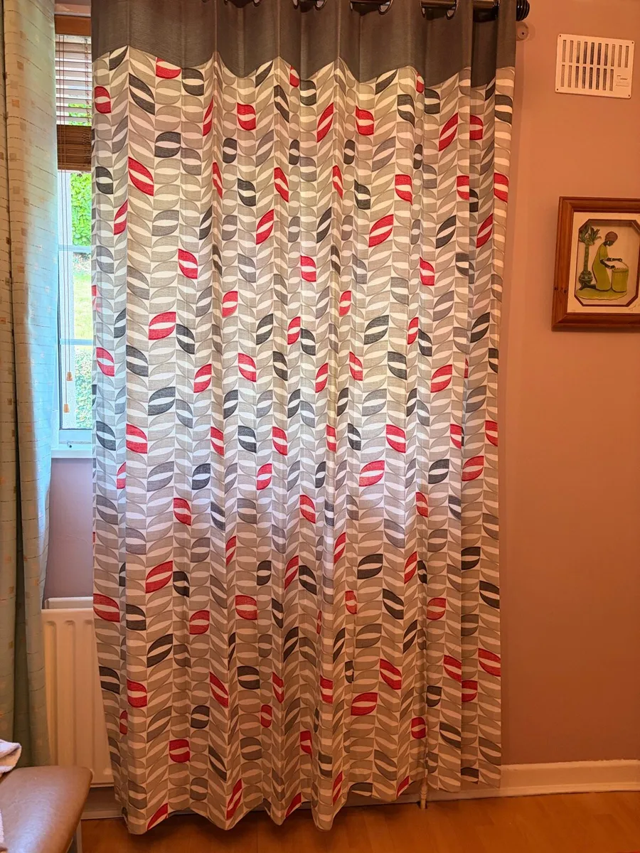 2 pairs of curtains 90x90 - Image 1