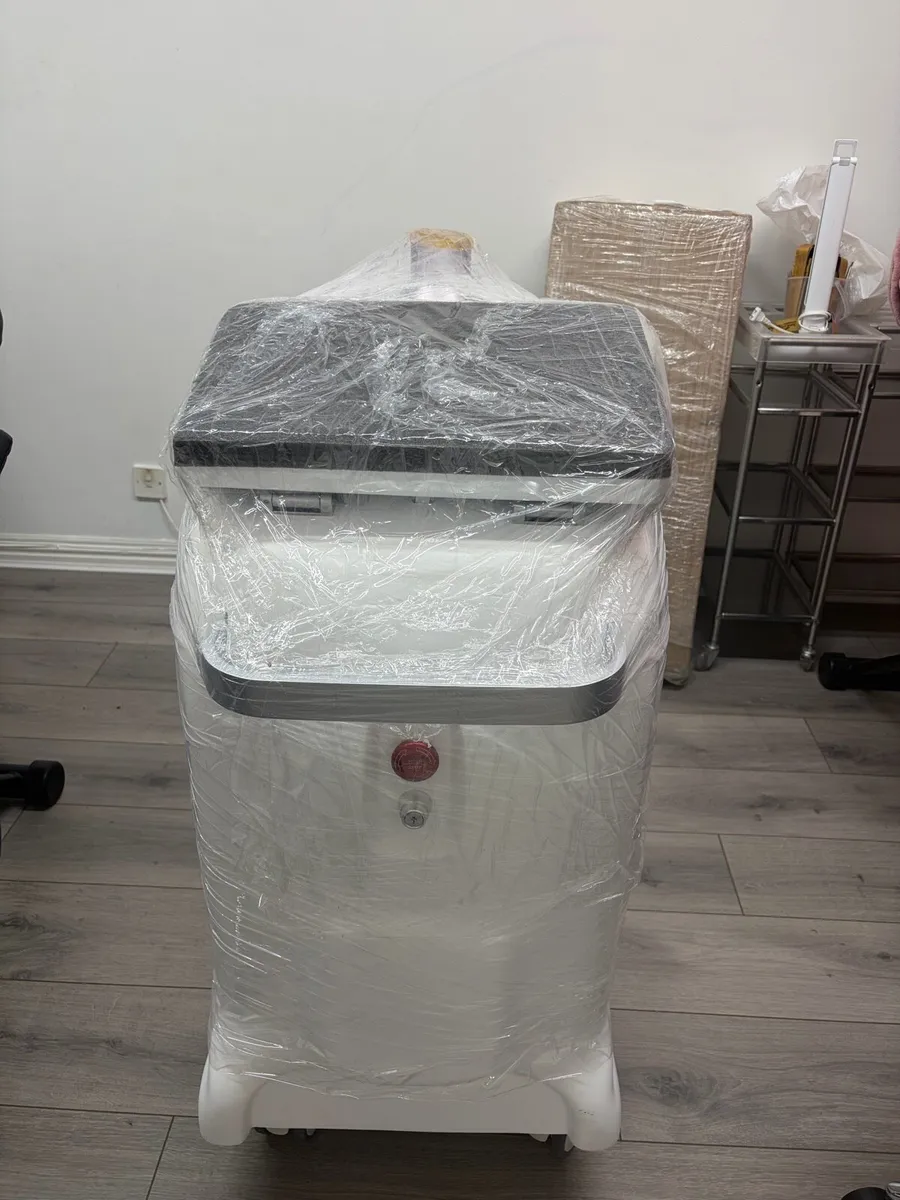 Picosecond laser tattoo removal machine - Image 2