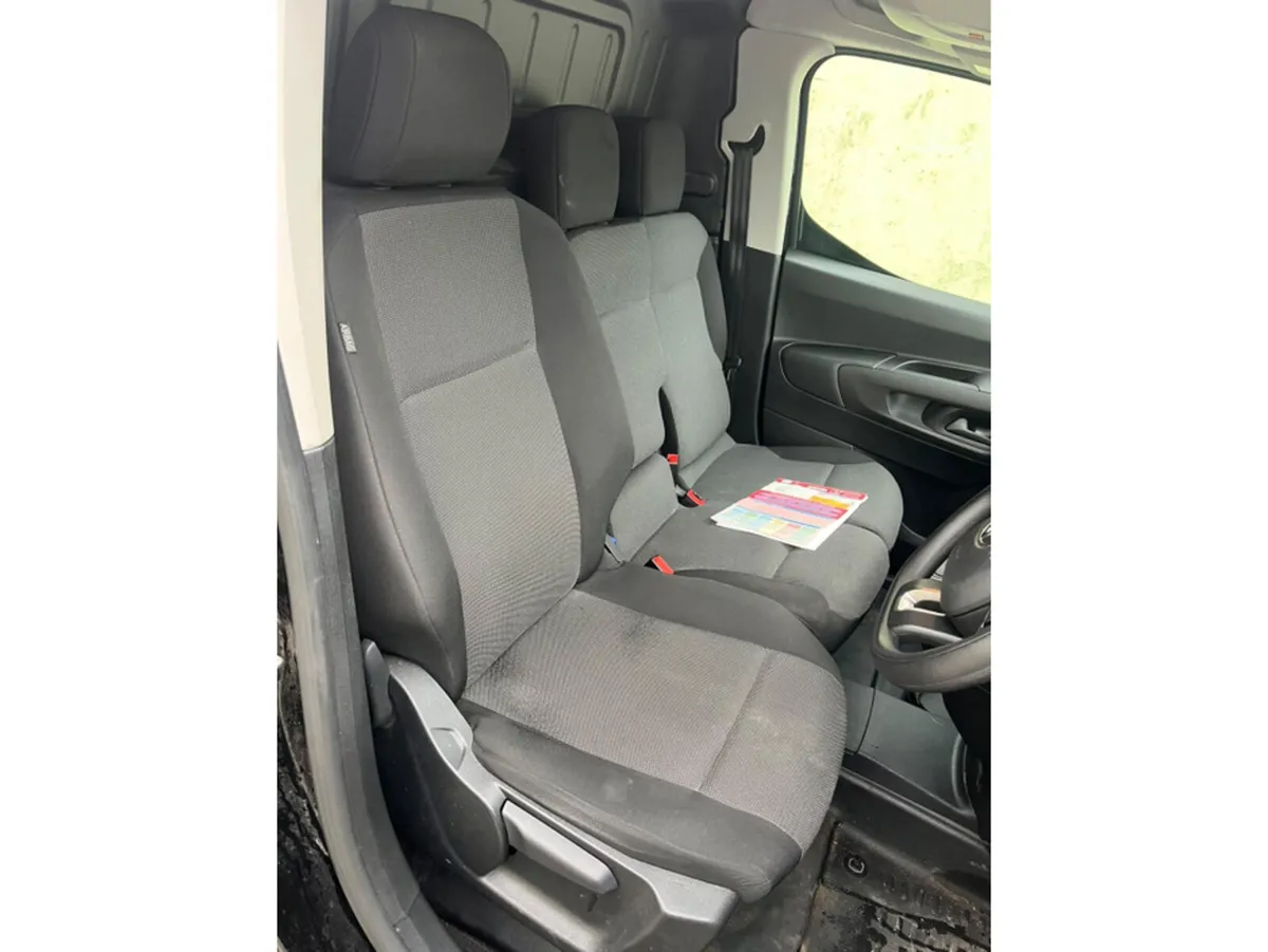 Toyota Proace CITY ICON L1 - Image 3